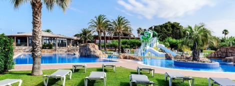 Estival Eldorado Resort baseinai