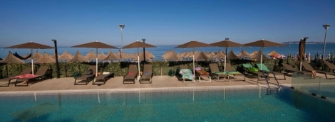 Eter Hotel & Spa baseinas