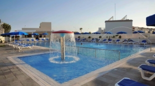 Euronapa Hotel and Apartments Apt 2