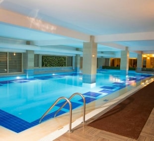 Fame Residence Kemer & Spa, baseinas