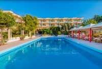 filerimos village hotel baseinas 9430