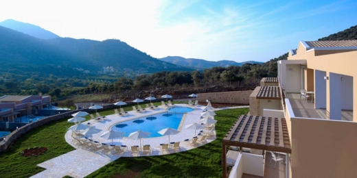 Filion Suites Resort & Spa baseinas 2