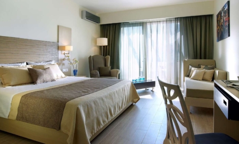 Filion Suites Resort & Spa kambarys