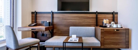 FORM HOTEL DUBAI numeris stalas