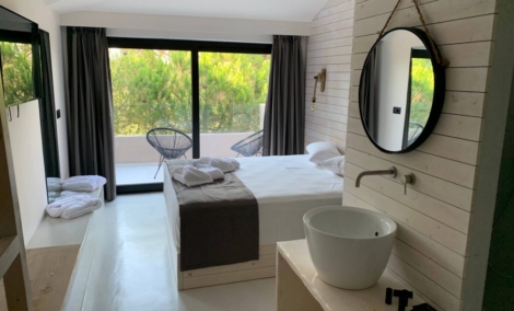 executive room 1