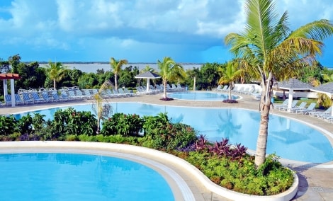 Grand Aston Cayo Las Brujas Beach Resort & Spa baseinai