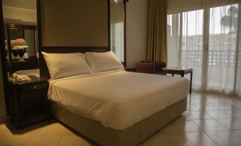 4Grand Oasis Resort 7 min