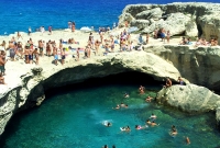 grotta della poesia 1364
