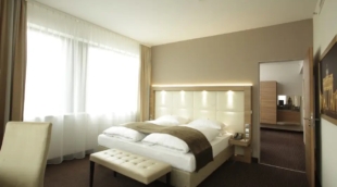 H4 Hotel Berlin Alexanderplatz numeris