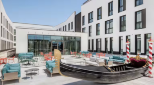 Hampton by Hilton Venice Isola Nuova, terasa
