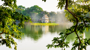 Hoan Kiem Lake