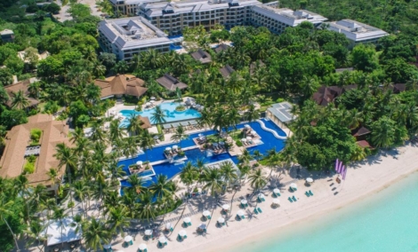 Henann Resort Alona Beach viešbutis