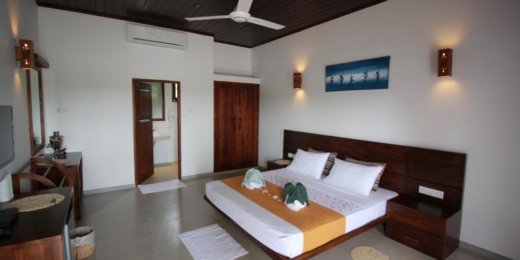 Hideaway Lodge numeris