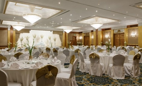 hilton sharjah restoranas 13145