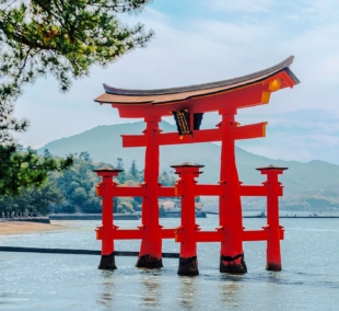 Great torii of the Itsukushima