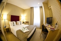 Holiday Inn Milan Garibaldi Station miegamasis 4230