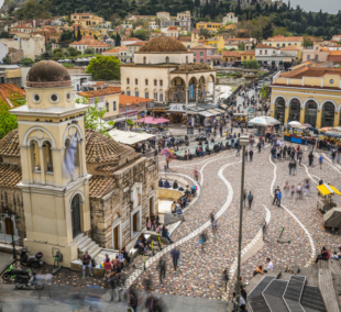 monastiraki aikštė atėnai