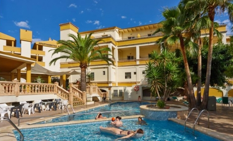 hotel flor los almendros baseinas 7173