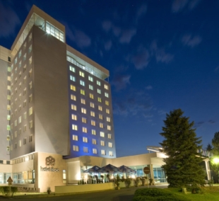 Hotel Flora viešbutis