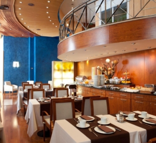 Hotel Garbi Milenni restoranas