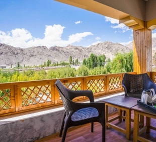 Hotel Ladakh Retreat balkonas