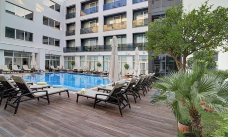hotel lero baseinas