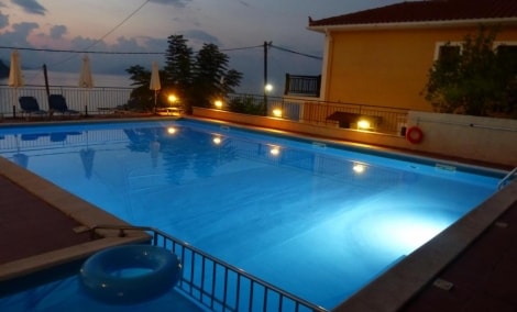 hotel oceanis baseinas
