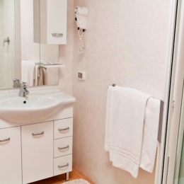 hotel priscila vonia 6487
