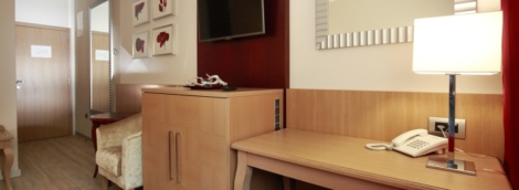 hotel raca kambarys