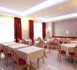 hotel raca restoranas