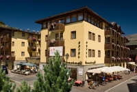 Hotel Touring 852