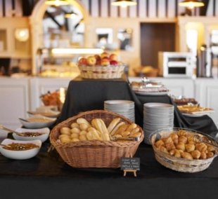Hotel Uno breakfast