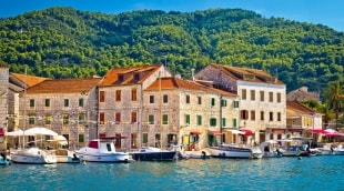 hvar