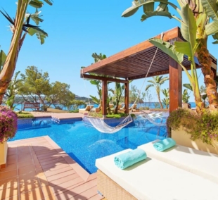 Iberostar Selection Jardin del Sol Suites, baseinas
