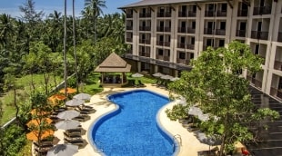 ibis styles krabi baseinas 8632