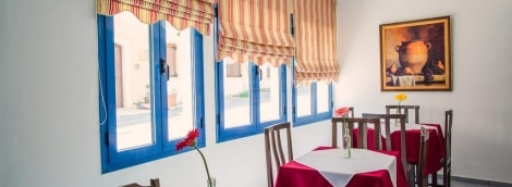 Iliana Hotel kavine