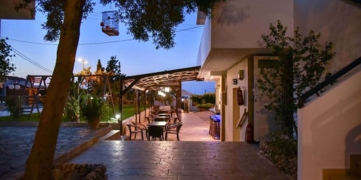 Iraklis, terasa