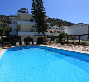 iraklis apartamentai baseinas laukas 12750