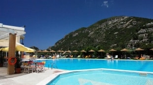 ithea suites baseinas 11954