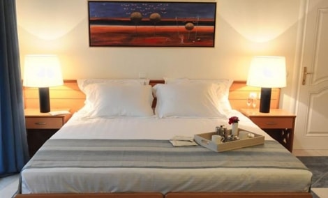ithea suites numeris 11956