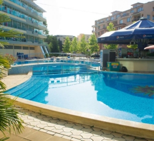 Ivana Palace 160