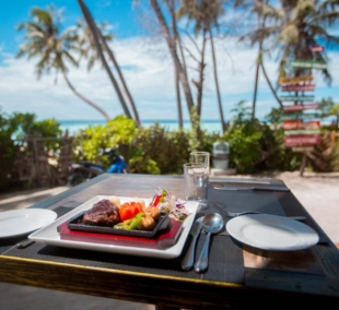 Kaani Grand Seaview maistas