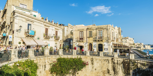 fountain of Arethusa in Siracusa