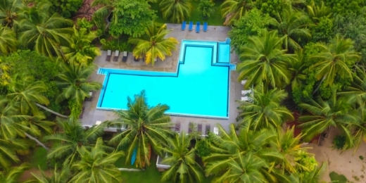 Lagoon Paradise Beach Resort 3