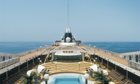 Laivas „MSC Musica“, laivo priekis