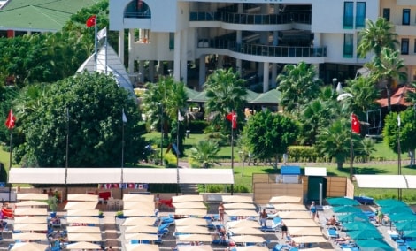 LAncora Beach5