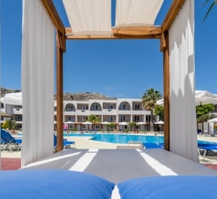 Lardos Bay Hotel kabanos