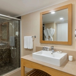 Limak arcadia golf & resort, vonios kambarys