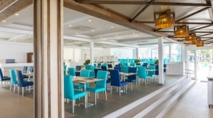 Limanaki Beach Hotel & Suites restoranas