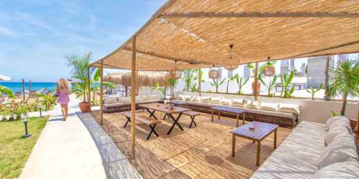 Long Beach Resort, terasa